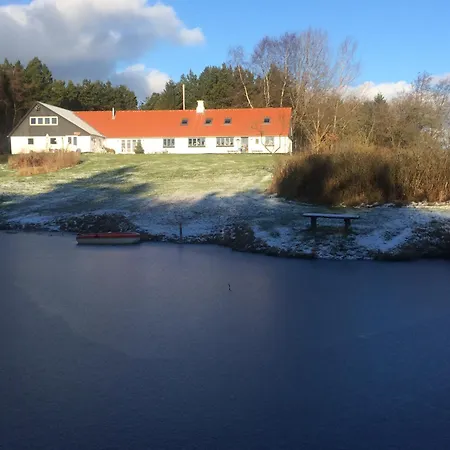 Alt Det Bedste Mellem Hav Og Fjord - En Hel Bolig 3*